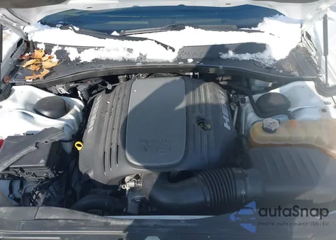 2012 Chrysler 300C Luxury Series z USA, uszkodzony, nr VIN 2C3CCAPT5CH253894